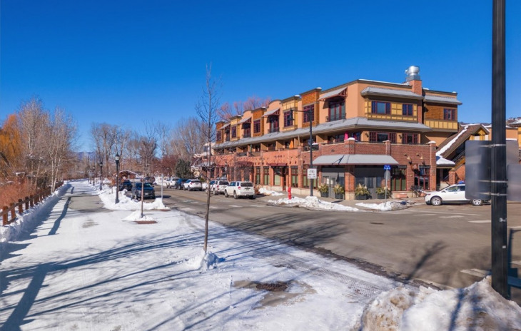 1110 Yampa Street Photo