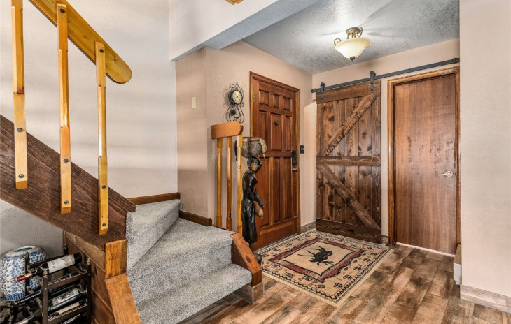 1149 Overlook Drive Photo