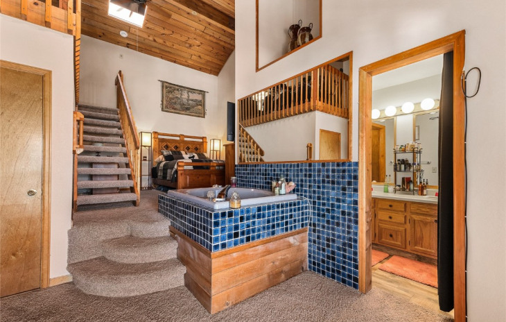 1149 Overlook Drive Photo