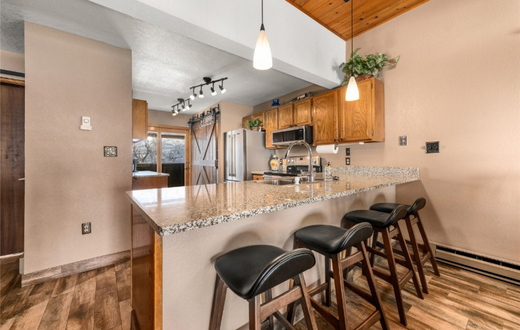 1149 Overlook Drive Photo