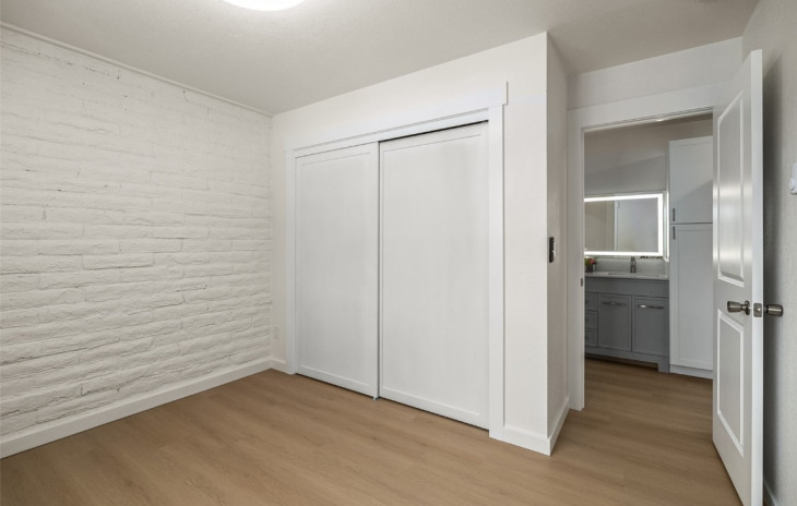 2 Balsam Court Photo