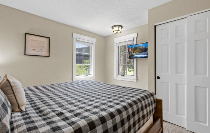 2955 Columbine Drive Photo