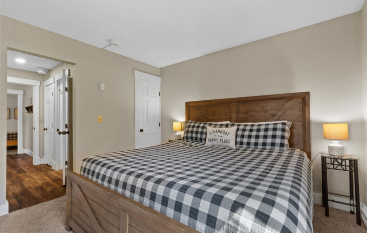 2955 Columbine Drive Photo