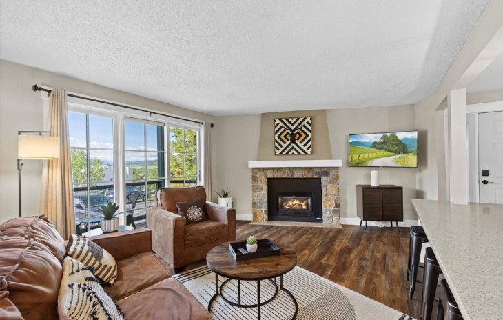 2955 Columbine Drive Photo