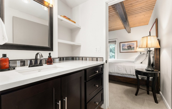 2322 Apres Ski Way Photo