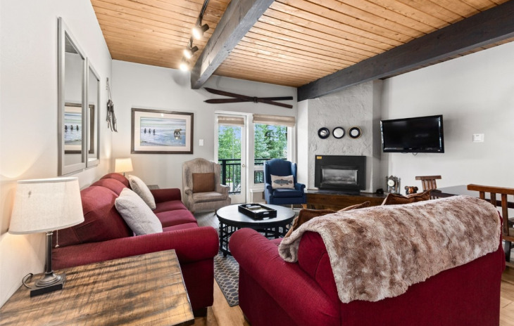 2322 Apres Ski Way Photo