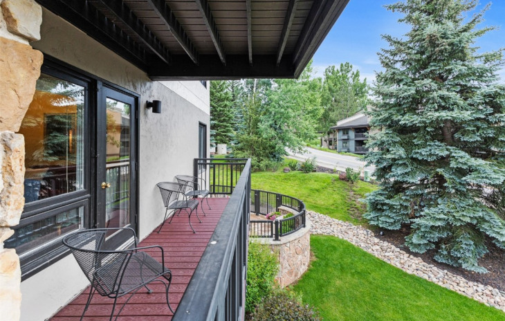 2322 Apres Ski Way Photo