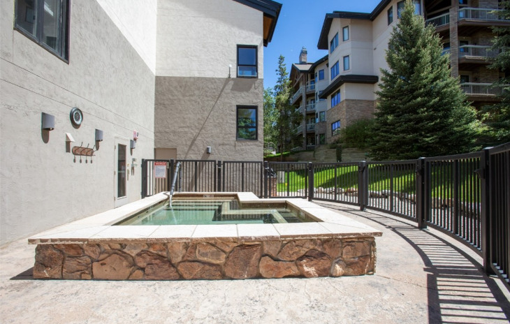2322 Apres Ski Way Photo