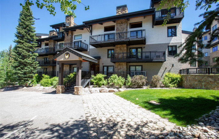 2322 Apres Ski Way Photo