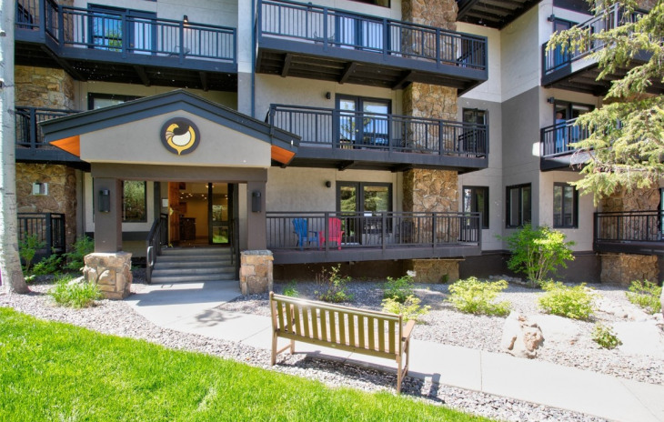 2322 Apres Ski Way Photo