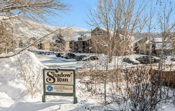 1625 Shadow Run Frontage Photo
