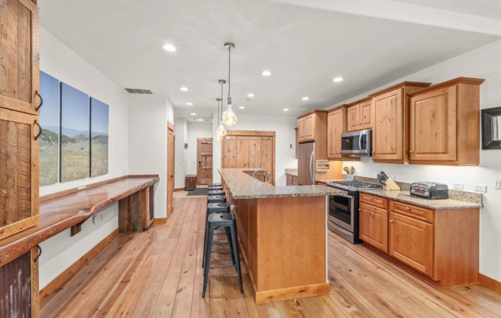 1110 Yampa Street Photo