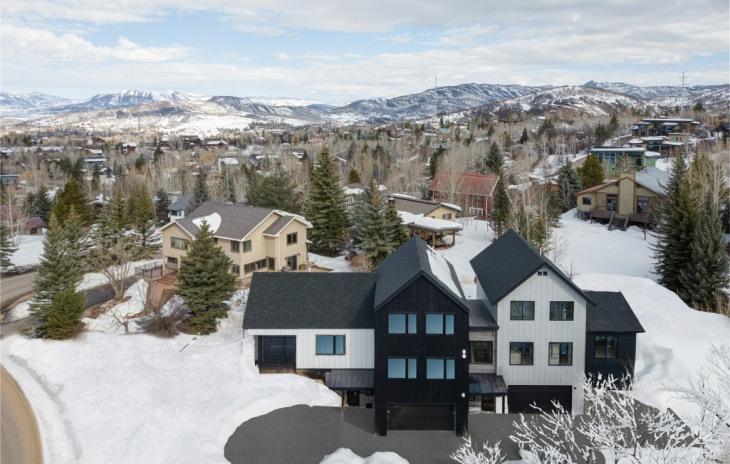 50 Steamboat Boulevard Photo