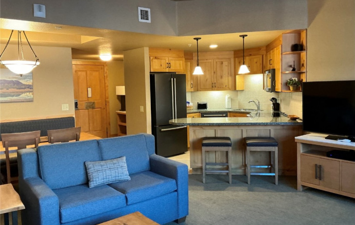 2300 Mount Werner Circle Photo