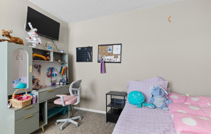 320 Coronado Place Photo