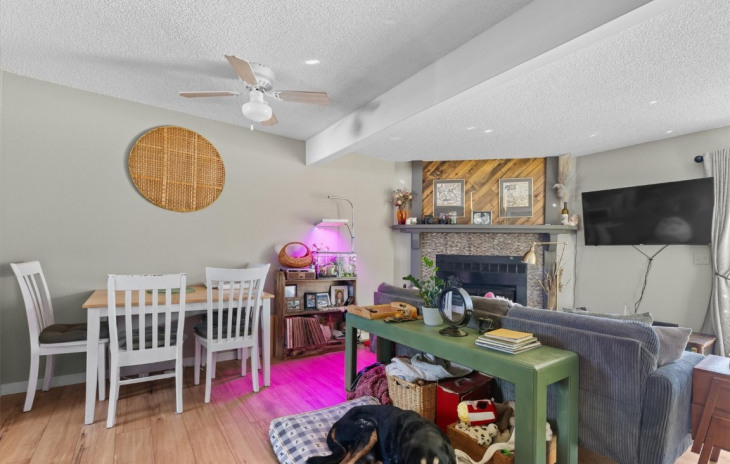 320 Coronado Place Photo