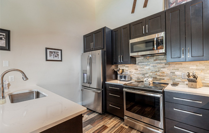 1465 Moraine Circle Photo
