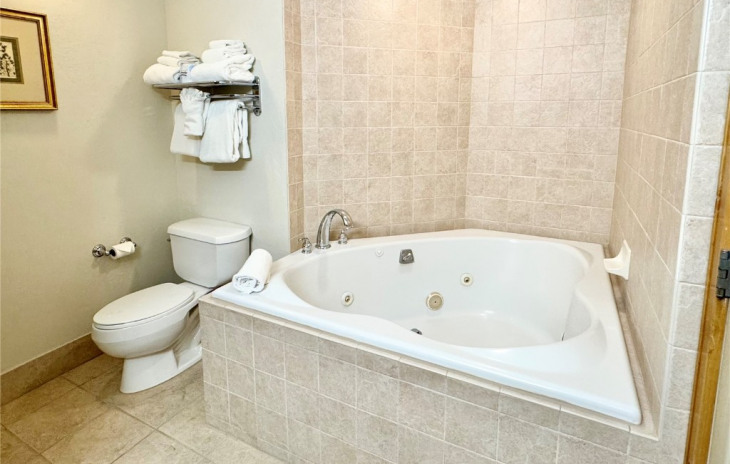 2300 Mount Werner Circle Photo