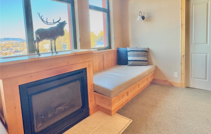 2300 Mount Werner Circle Photo
