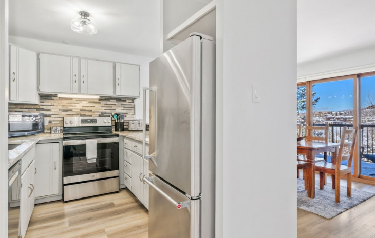 2590 Longthong Road Photo