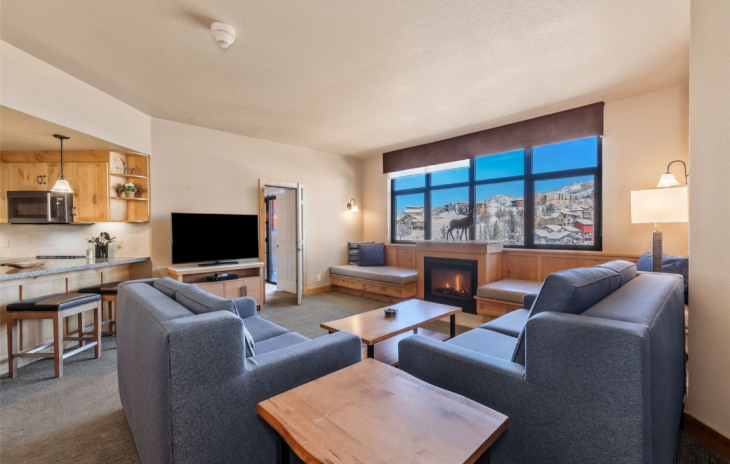 2300 Mount Werner Circle Photo