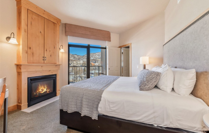 2300 Mount Werner Circle Photo