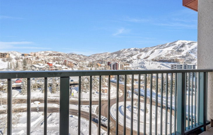 2300 Mount Werner Circle Photo
