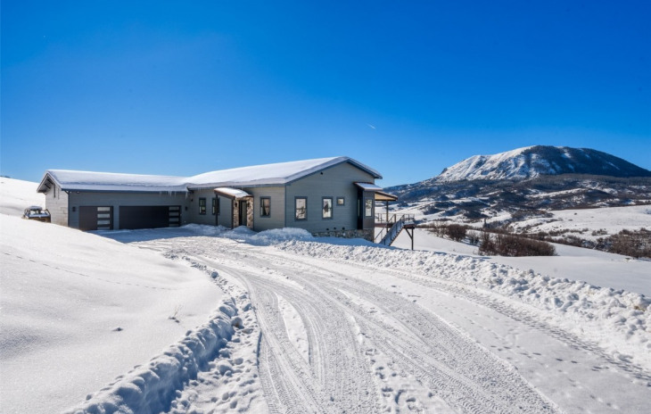 45547 Four Seasons Way Photo