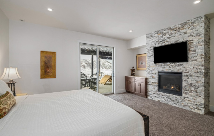 45547 Four Seasons Way Photo