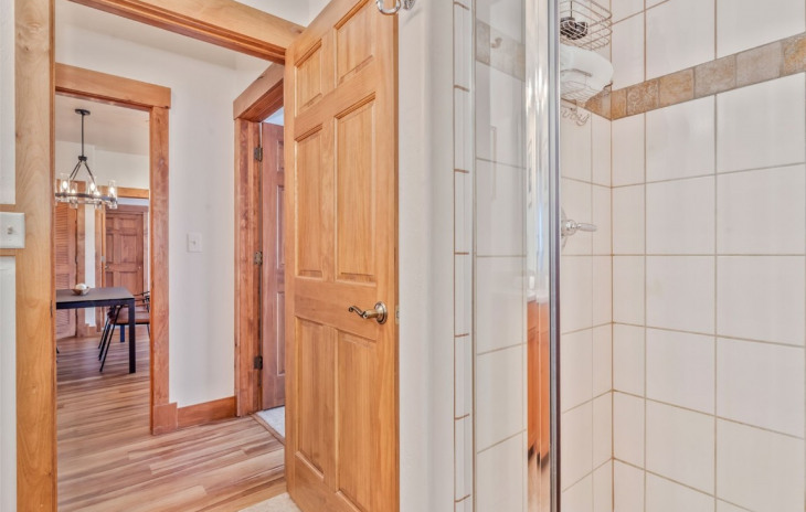 2920 Village Drive Photo