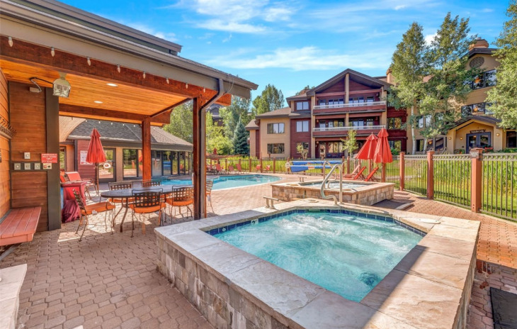 2920 Village Drive Photo