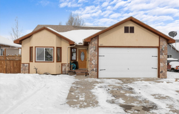 327 Honeysuckle Drive Photo