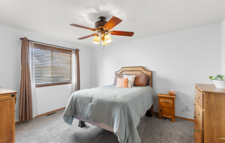 327 Honeysuckle Drive Photo