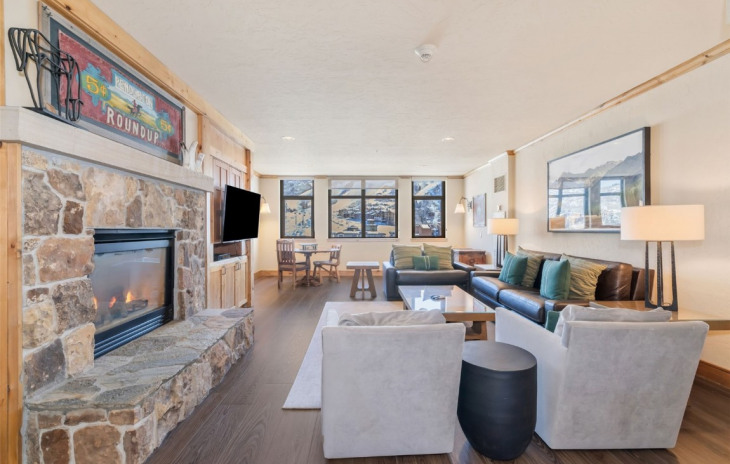 2300 Mt. Werner Cir. 708 Qi Photo