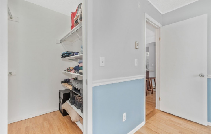 1320 Athens Plaza Photo
