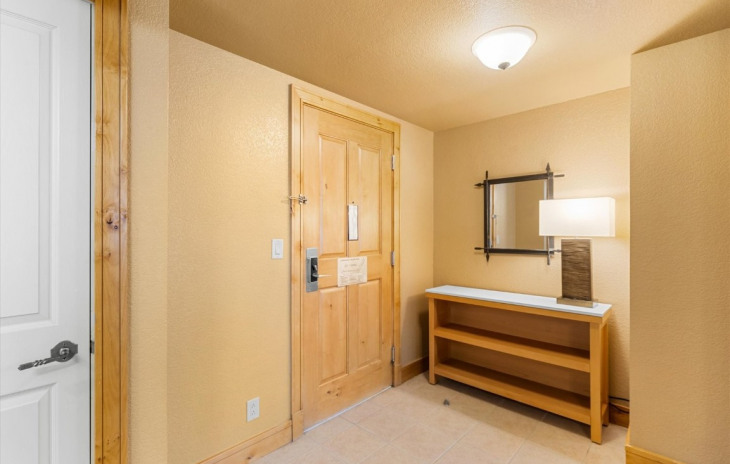 2300 Mount Werner Circle Photo