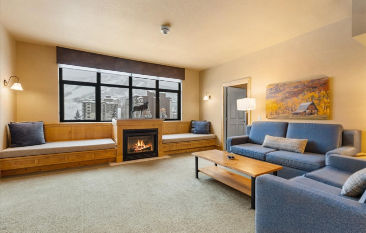2300 Mount Werner Circle Photo