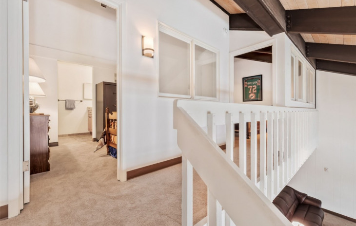 465 Tamarack Drive Photo