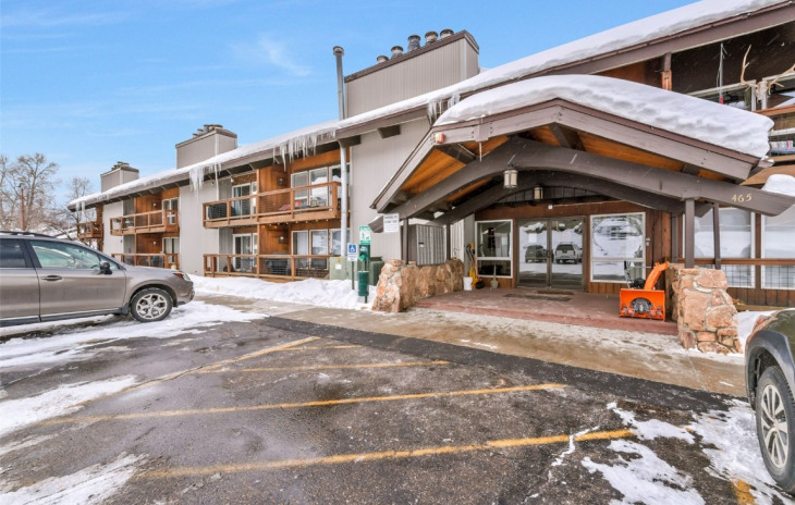 465 Tamarack Drive Photo