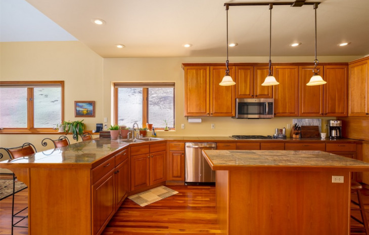 31055 Tree Top Lane Photo