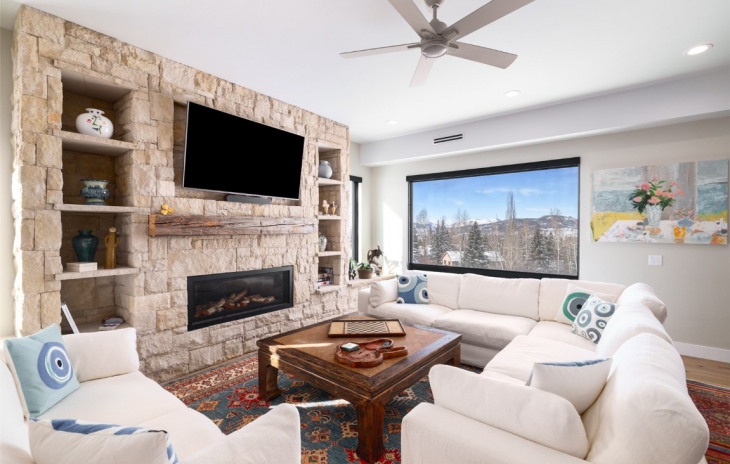 1228 Harwig Circle Photo