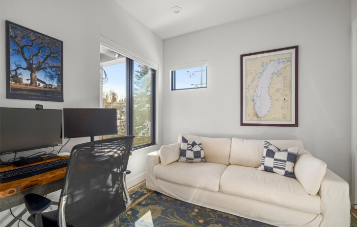 1228 Harwig Circle Photo