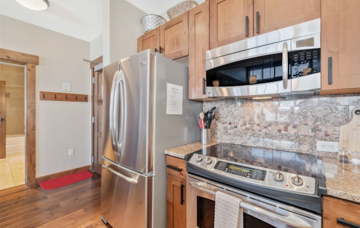 1175 Bangtail Way Photo