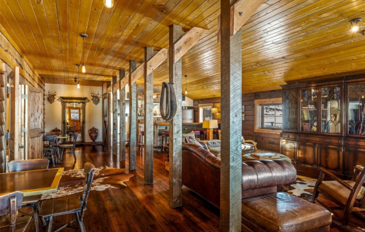 49025 County Road 129 Photo