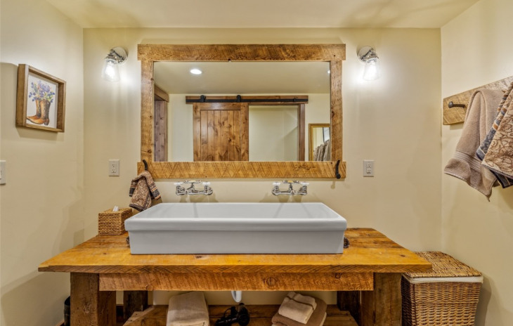 49025 County Road 129 Photo