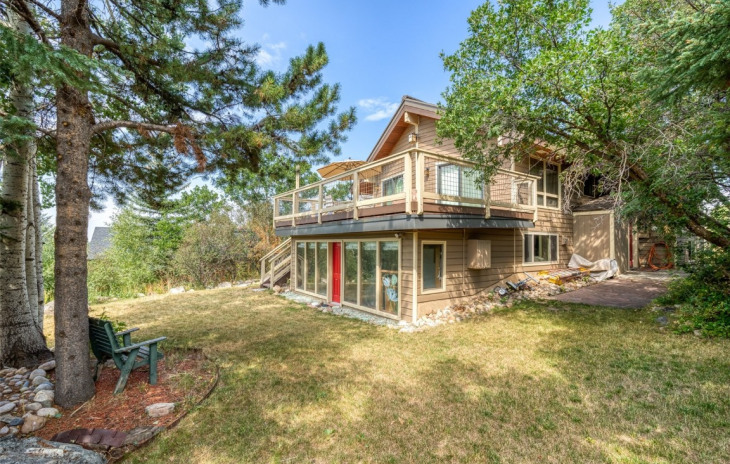 1805 Upper Huckleberry Lane Photo