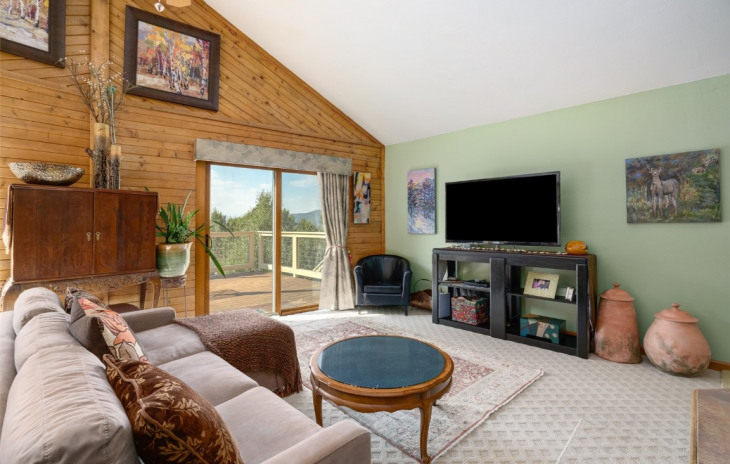 1805 Upper Huckleberry Lane Photo