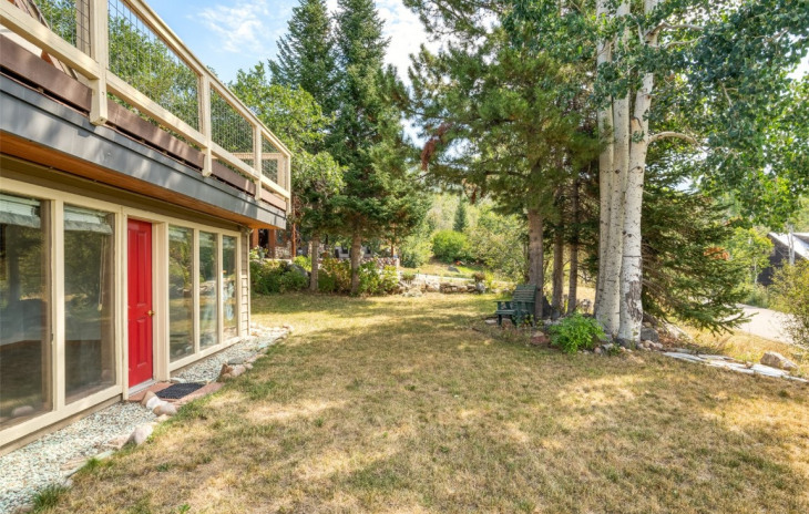 1805 Upper Huckleberry Lane Photo