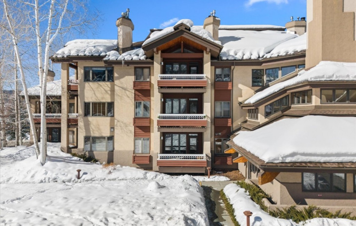 2800 Village Drive Photo