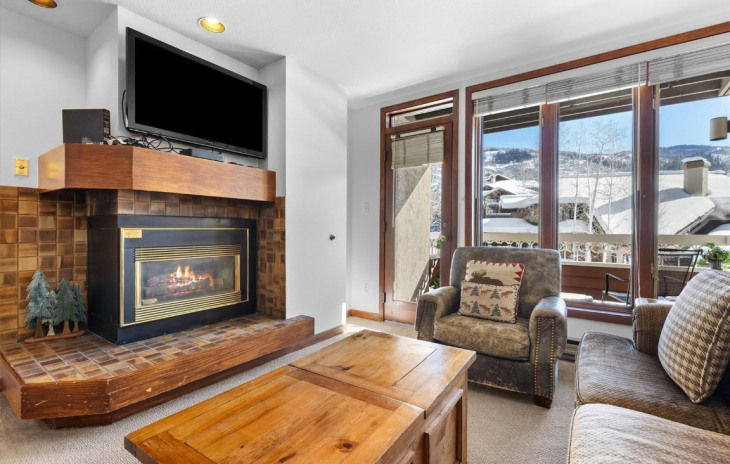 2800 Village Drive Photo